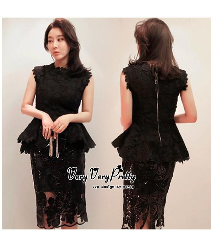 Black Chandelier Lacey Peplum Top